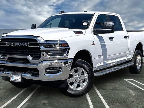 Used 2026 RAM 2500 Big Horn AWD/4WD image 1