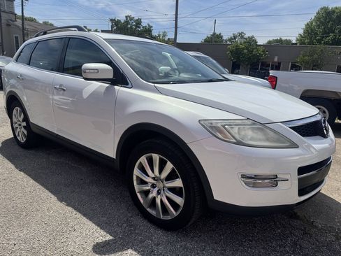 Used 2009 MAZDA CX-9 Grand Touring w/ Moonroof & Bose Audio Pkg FWD image 5