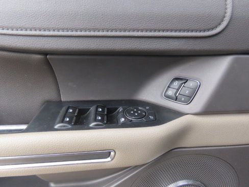 Used 2021 Ford Expedition Max XLT RWD image 22