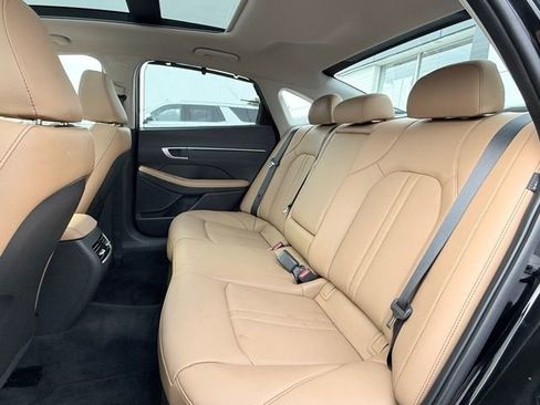 Used 2024 Hyundai Sonata Limited image 18