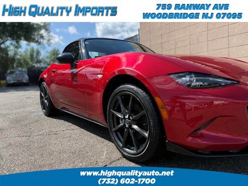 Used 2016 MAZDA MX-5 Miata Club RWD image 15