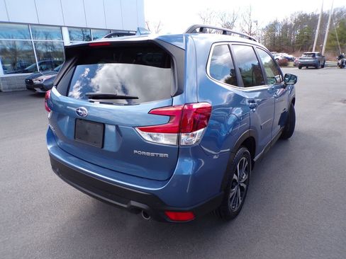 Used 2023 Subaru Forester Limited image 12