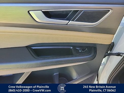 Used 2024 Volkswagen Atlas Cross Sport SE w/ Panoramic Sunroof Package AWD/4WD image 48