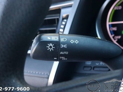 Used 2023 Toyota Camry LE image 23