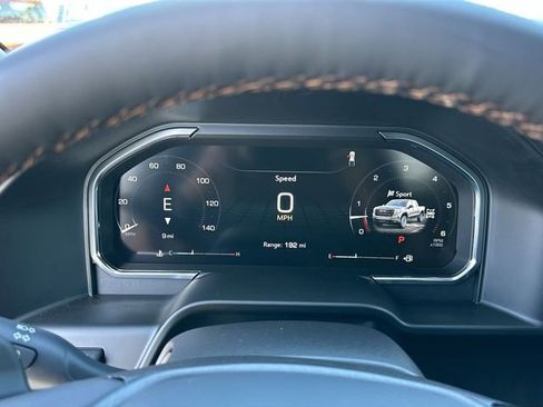 New 2026 GMC Sierra 1500 AT4 w/ AT4 Premium Package AWD/4WD image 12