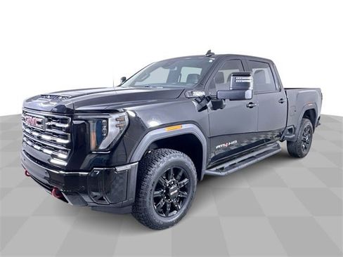 Used 2025 GMC Sierra 2500 AT4 image 1