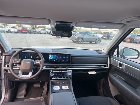 New 2026 Hyundai Santa Fe SE FWD image 22