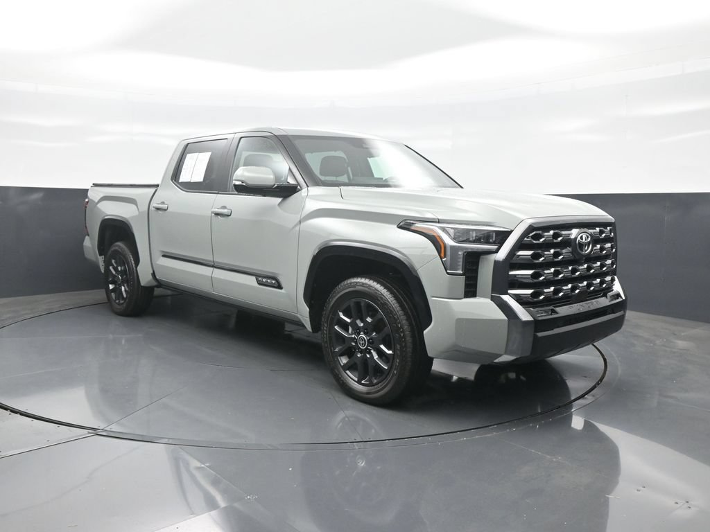 Used 2024 Toyota Tundra Platinum AWD/4WD image 1