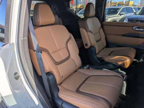 New 2026 Nissan Armada SL image 30