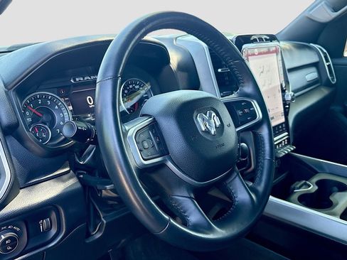 Used 2022 RAM 1500 Big Horn AWD/4WD image 9