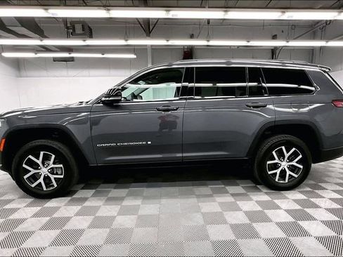 Used 2024 Jeep Grand Cherokee L Limited AWD/4WD image 14