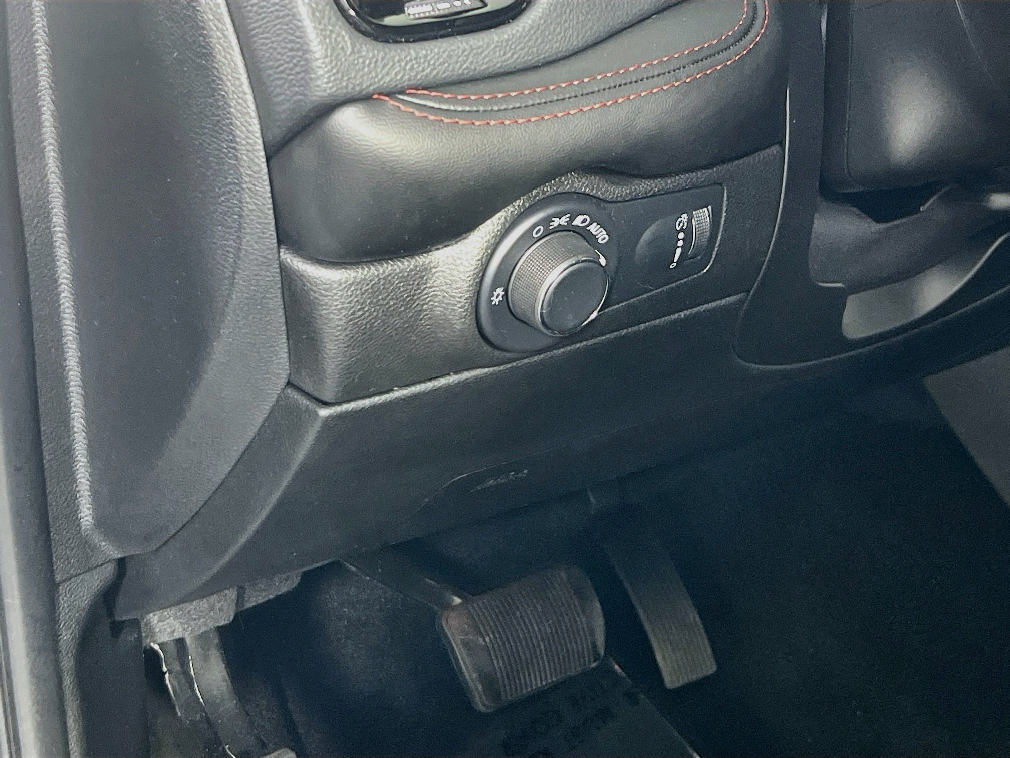 Used 2023 Dodge Durango GT AWD/4WD image 10