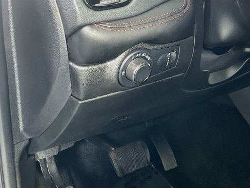 Used 2023 Dodge Durango GT AWD/4WD image 10