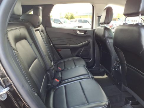 Certified 2022 Ford Escape SEL FWD image 14
