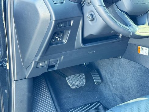 New 2026 Lexus LX 700h Luxury image 17