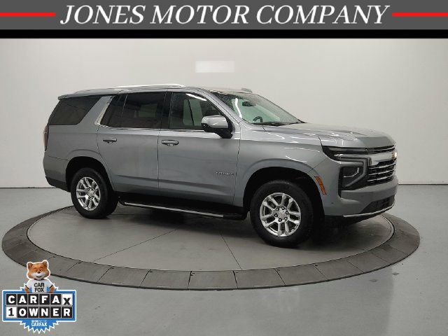 Used 2025 Chevrolet Tahoe LT AWD/4WD image 1