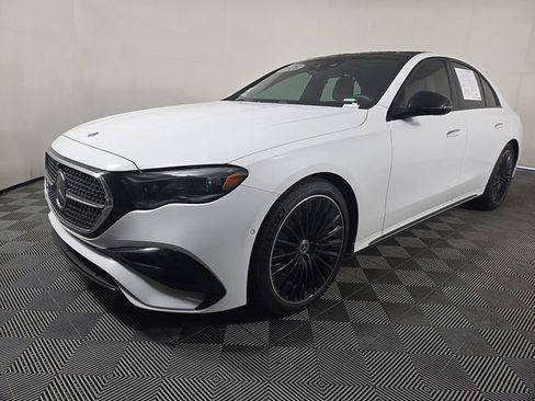 Used 2026 Mercedes-Benz E 450 4MATIC Sedan image 2