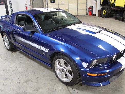 Used 2007 Ford Mustang GT Premium image 14