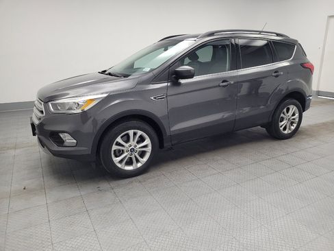 Used 2019 Ford Escape SEL AWD/4WD image 2