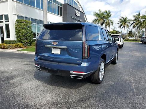 Certified 2025 Cadillac Escalade Premium Luxury image 5