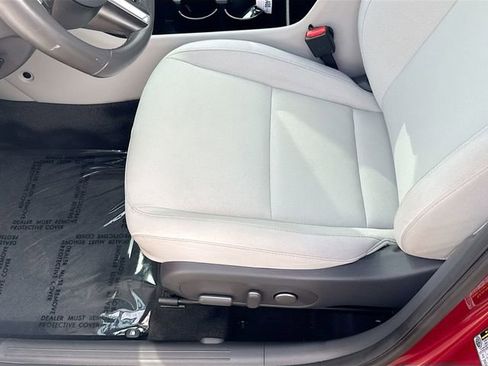 Certified 2024 Hyundai Kona SEL w/ Convenience Package FWD image 19