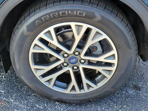 Used 2020 Ford Escape SEL FWD image 7