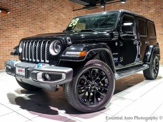 Used 2023 Jeep Wrangler Unlimited Sahara w/ Cold Weather Group video 2