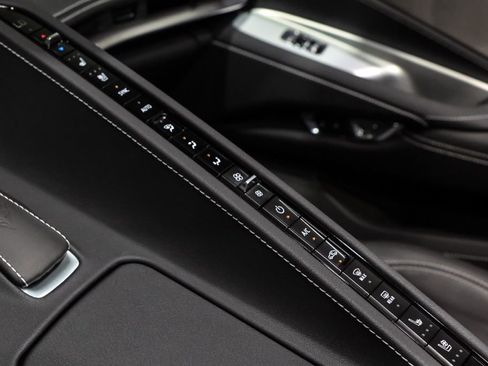 Used 2025 Chevrolet Corvette Z06 image 39