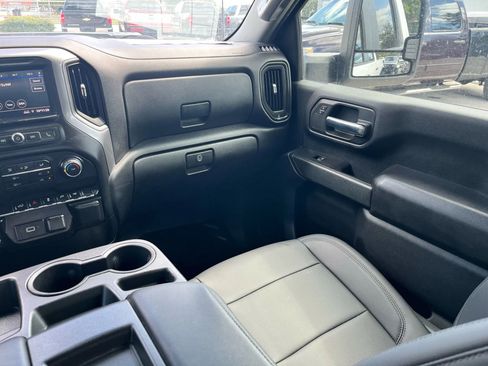 Used 2020 Chevrolet Silverado 2500 W/T w/ WT Convenience Package image 18