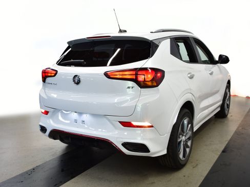 Used 2022 Buick Encore GX Select w/ Sport Touring Package FWD image 7