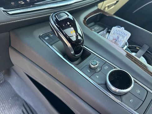 Used 2023 Cadillac Escalade Premium Luxury w/ LPO, Floor Liner Package AWD/4WD image 13