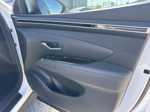 Used 2022 Hyundai Tucson SEL w/ Convenience Package image 9