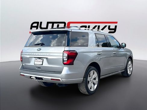 Used 2023 Ford Expedition Platinum RWD image 7