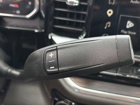 Used 2026 GMC Sierra 1500 SLT AWD/4WD image 29