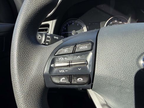 Used 2019 Hyundai Elantra SEL w/ Cargo Package FWD image 22