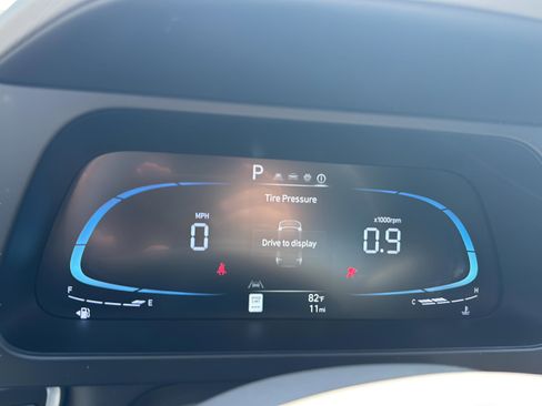 New 2026 Hyundai Elantra Sport FWD image 14