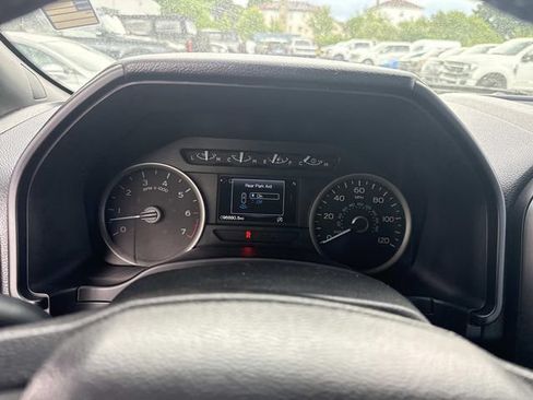 Used 2019 Ford F150 XLT w/ Equipment Group 302A Luxury AWD/4WD image 40