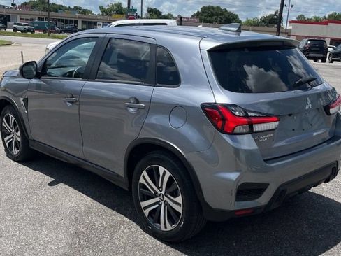 Used 2025 Mitsubishi Outlander Sport SE AWD/4WD image 4