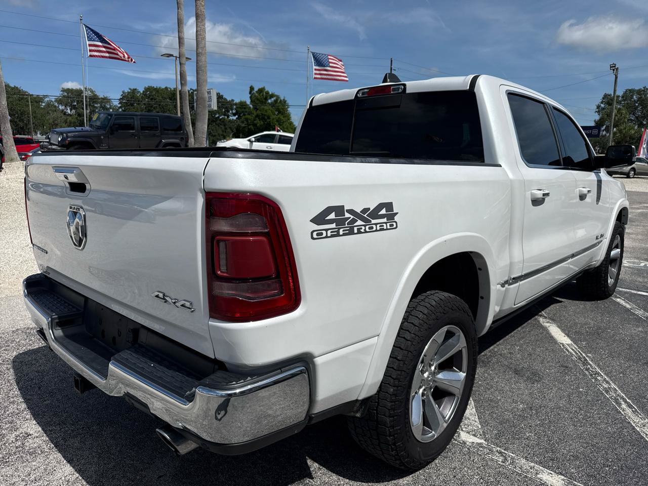 Used 2021 RAM 1500 Limited w/ Off Road Group AWD/4WD image 5