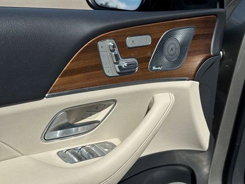 Used 2020 Mercedes-Benz GLE 350 image 5