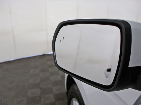 Used 2023 Ford Edge SEL w/ Convenience Package AWD/4WD image 35