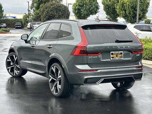 New 2026 Volvo XC60 T8 Ultra w/ Climate Package image 5