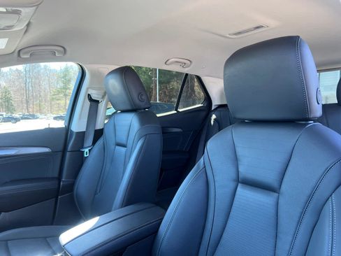 Certified 2025 Buick Envision Preferred image 13