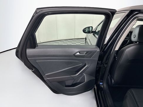 Used 2024 Volkswagen Jetta SE image 25