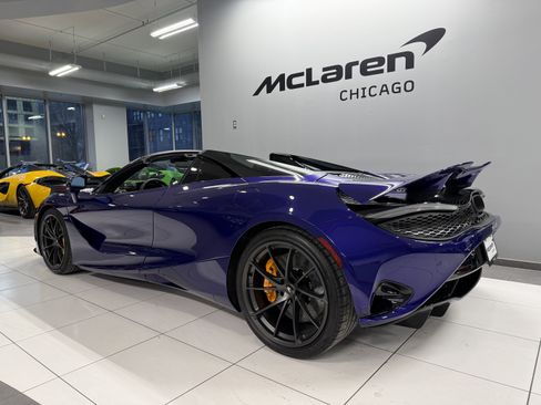 New 2026 McLaren 750S Spider image 2
