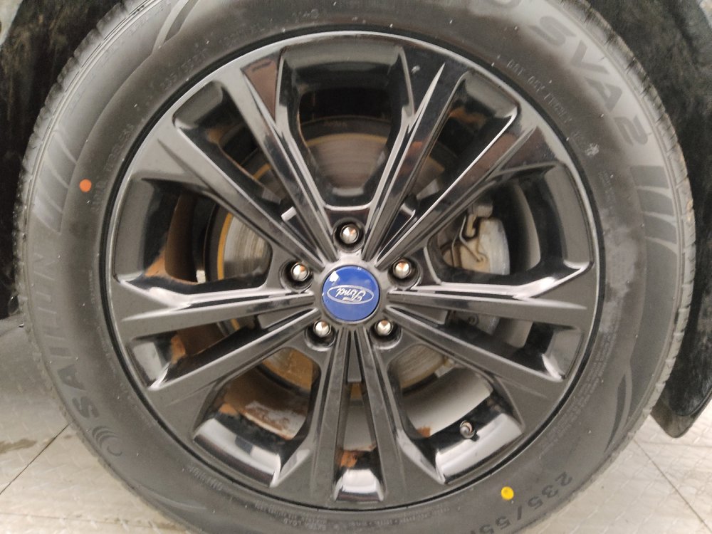 Used 2019 Ford Escape SE FWD image 31