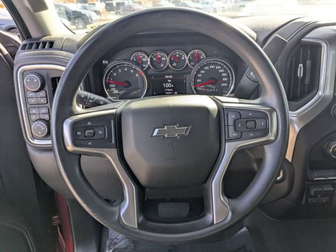 Used 2019 Chevrolet Silverado 1500 RST image 15