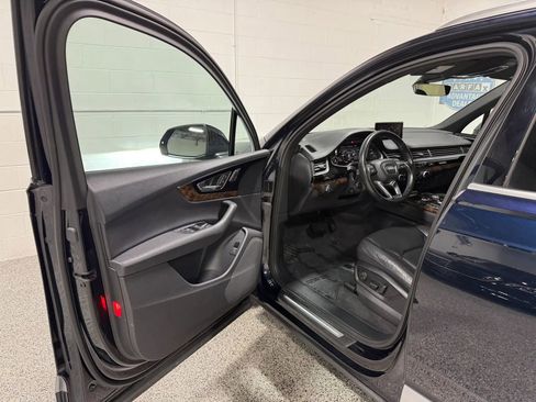 Used 2017 Audi Q7 3.0T Premium Plus AWD/4WD image 9