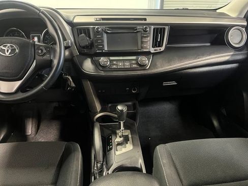 Used 2016 Toyota RAV4 XLE FWD image 20