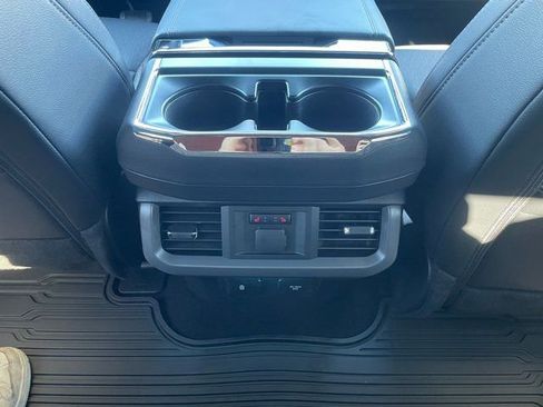 New 2025 Ford F150 Lariat w/ Equipment Group 502A High image 13